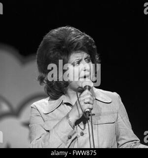 Deutsche Schlager-, Blues- und Jazzsängerin gioia Fleming, Deutschland 1970er Jahre. Il tedesco Schlager, blues e jazz cantante gioia Fleming, Germania degli anni settanta. Foto Stock