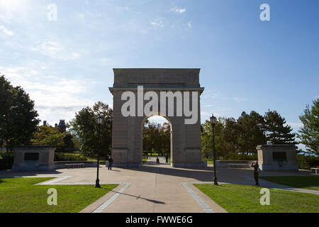 L'arco a RMC a Kingston, Ont., su 11 ott. 2014. Foto Stock