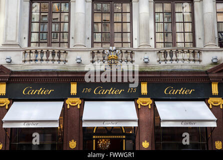 LONDON, Regno Unito - 7 APRILE 2016: l'esterno dell'Cartier store su New Bond Street a Mayfair, London il 7 aprile 2016. Foto Stock