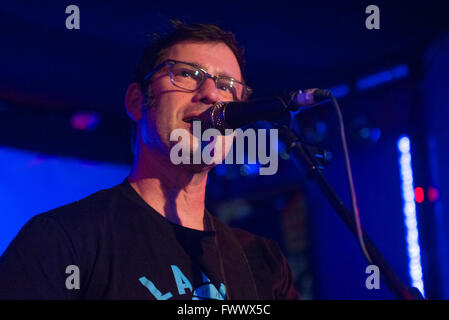 Torino, Italia. 7 Aprile, 2016. Joey Cape punk rock cantante esegue presso lo spazio 211 su 7 aprile 2016 a Torino, Italia Credito: Stefano Guidi/Alamy Live News Foto Stock