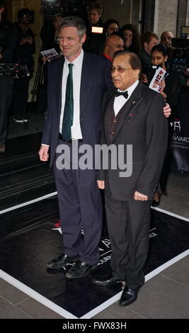 Londra,l'Inghilterra,REGNO UNITO : 8 Aprile 2016 : Zac Goldsmith frequentare l'Asian Awards 2016 presso Grosvenor House Hotel, Park Lane a Londra. Foto di vedere Li Foto Stock