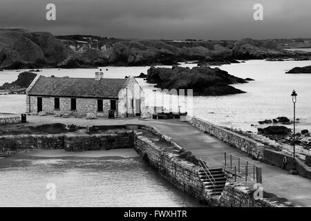 Ballintoy Harbour, Ballintoy Village, County Antrim, Ulster (Irlanda del Nord Europa Foto Stock