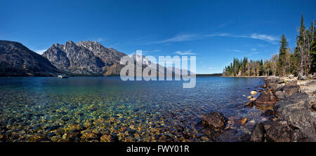 WY01470-00...WYOMING - battello navetta su Jenny Lake nel Parco Nazionale di Grand Teton. Foto Stock