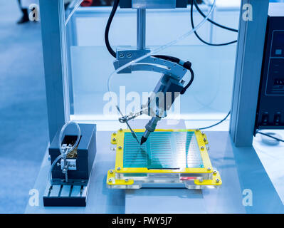 Robot di saldatura Foto Stock