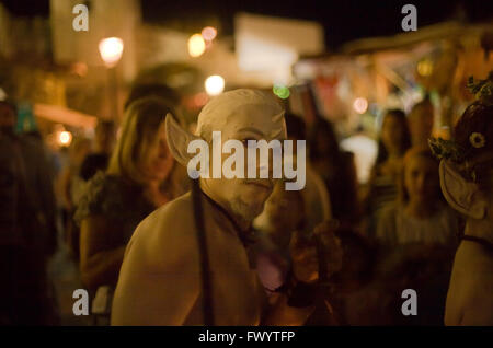 BADAJOZ, Spagna - 25 settembre: costume partecipante al Almossasa Cultura Festival il 25 settembre 2013 in Badajoz, Spagna Foto Stock