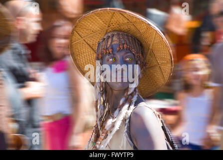 BADAJOZ, Spagna - 25 settembre: costume partecipante al Almossasa Cultura Festival il 25 settembre 2013 in Badajoz, Spagna Foto Stock