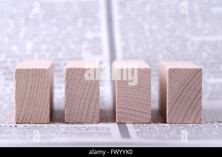 Quattro blocchi di legno è possibile inserire il testo. Foto Stock
