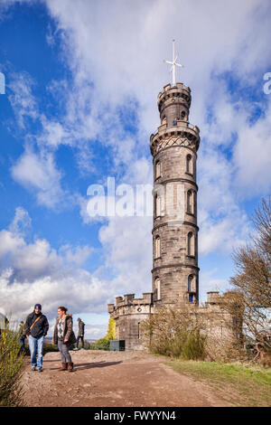 Il Monumento Nelson su Calton Hill, Edimburgo, Scozia. Foto Stock