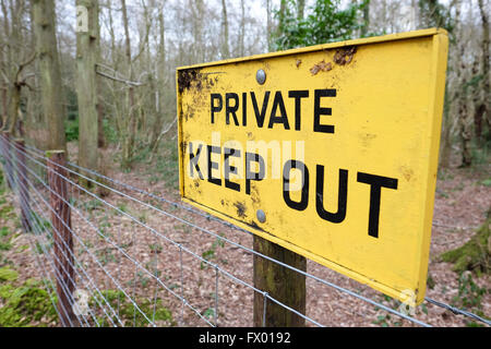 Mantenere privato fuori segno a boschi swithland leicestershire Foto Stock