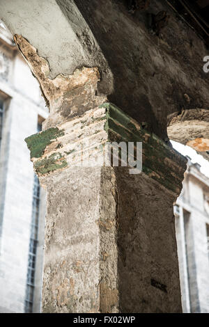 Dettagli di vecchi edifici in Havana Foto Stock