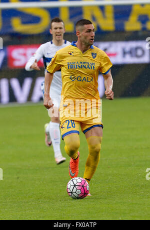 Frosinone, Italia. 09Apr, 2016. Aleandro Rosi durante il campionato italiano di una partita di calcio tra Frosinone e Inter Milan presso il matusa stadium in Italia. Gioco termina in 0-1, FC Inter batte Frosinone. Credito: Ciro De Luca/Pacific Press/Alamy Live News Foto Stock