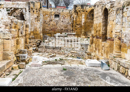 Muri e resti dell'anfiteatro romano di Tarragona Catalogna Foto Stock