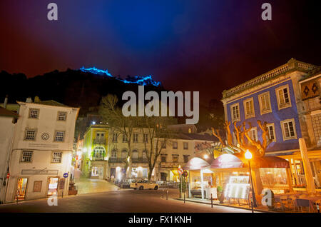 Praca da Republica di notte - Sintra Portogallo Foto Stock