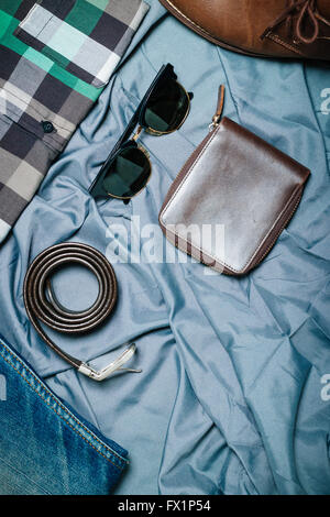 Hipster vintage abiti e accessori di raccolta concetto casual, vista dall'alto, laici piatta Foto Stock