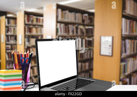 Immagine composita di aprire il computer portatile Foto Stock