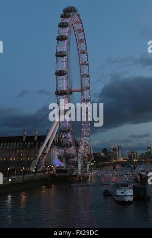 London Eye, viste a 360 gradi di Londra Foto Stock
