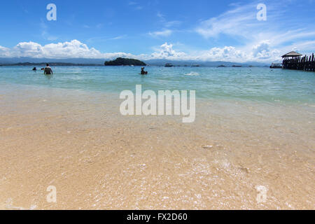 Manukan isola nei pressi di Borneo. Sabah. Malaysia. Foto Stock