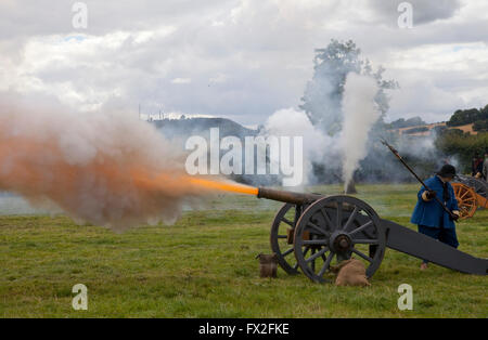 Guerra Civile Inglese sparo del cannone Foto Stock