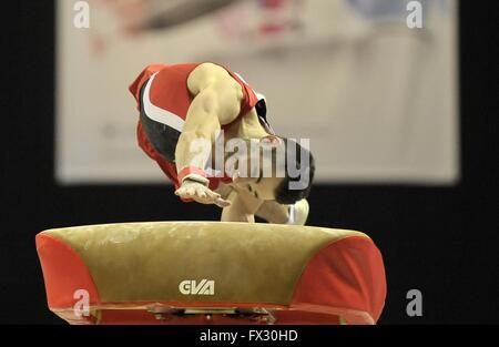 Liverpool, Regno Unito. Il 9 aprile 2016. James Hall. Archivio. Mens ginnastica artistica. British ginnastica Championships 2016. Echo Arena. Liverpool. Regno Unito. 09/04/2016. Credito: Sport In immagini/Alamy Live News Foto Stock