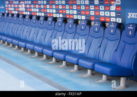 Barcellona, Spagna. Il 9 aprile 2016. Il banco vuoto in La Liga match tra RCD Espanyol e Atletico de Madrid al Powerade Stadium Aprile 9, 2016 in Barcelonal, Spagna. Credito: Christian Bertrand/Alamy Live News Foto Stock