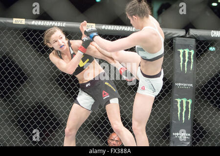 Zagabria, Croazia. 10 Aprile, 2016. Maryna Moroz sconfigge Cristina Stanciu mediante decisione unanime.Maryna Moroz vs Cristina Stanciu Credito: Dan Cooke/Alamy Live News Foto Stock