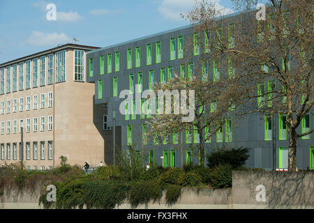 Köln, Sülz, Universitätsstrasse, Universität Hautgebäude und Studierenden Service Centre (CSD) Foto Stock