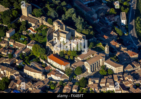 Vista aerea, Château des Adhémar è una romanica castello residenziale, castello fortezza, centro di Montelimar, centro, Montelimar, Foto Stock