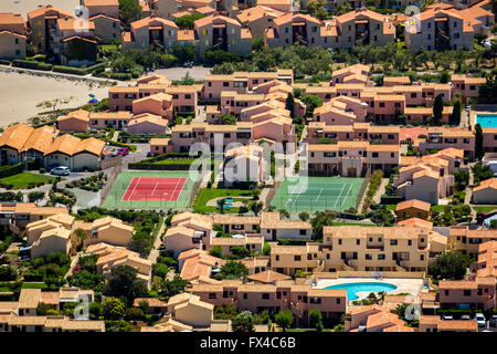 Vista aerea, Port Leucate, parchi di vacanze, località turistica, resorts, Leucate, France, Languedoc-Roussillon, Francia, Mediterranea Foto Stock