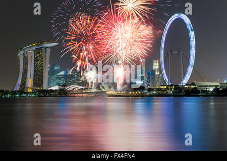Singapore National Day celebrazione di fuochi d'artificio Foto Stock