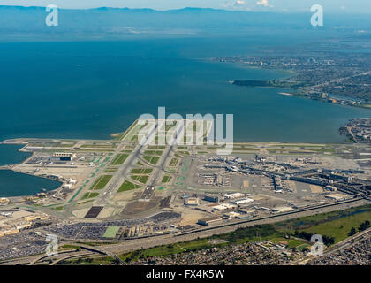 Antenna, l'Aeroporto Internazionale di San Francisco, OFS, San Francisco Bay Area, Stati Uniti d'America, California USA US,aereo Foto Stock