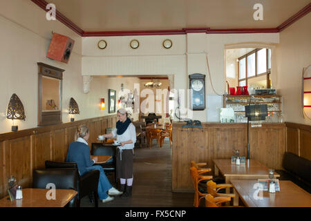 Köln, Nippes, Merheimer Strasse 53, Cafe Kommödchen Foto Stock