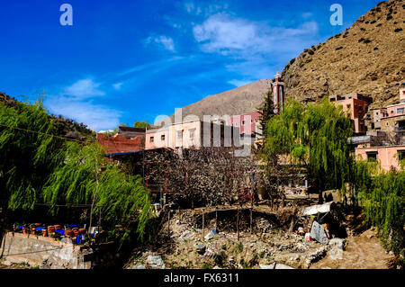 Il villaggio di Setti-Fatma alle pendici dell Atlante nell'Ourika Valley, Marocco, Africa del Nord Foto Stock