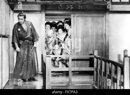 Yojimbo Yojinbo Anno : 1961 Giappone Direttore : Akira Kurosawa TOSHIRO MIFUNE Foto Stock