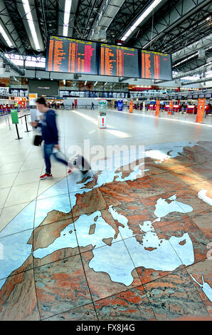 Praga, Repubblica Ceca. Vaclav Havel Aeroporto internazionale,terminale 2. Foto Stock