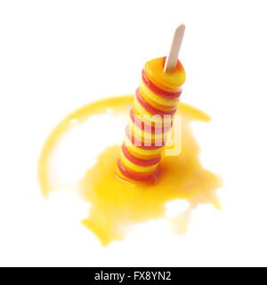 Ice pop ghiaccioli su un bastone isolato Foto Stock