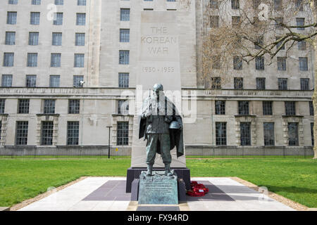 Korean War Memorial in Victoria Embankment Gardens Foto Stock