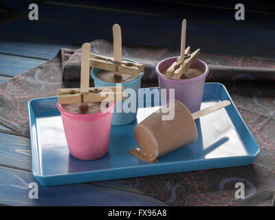 Dairy free fudgesicles vegano Foto Stock