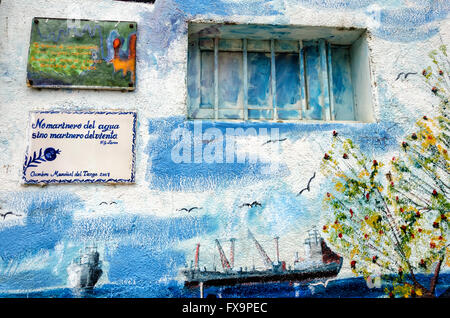 VALPARAISO, Cile - 28 Maggio: oceano murale a tema a Valparaiso, il Cile il 28 maggio 2014 Foto Stock