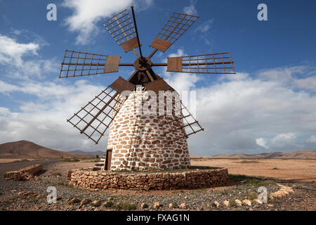 Il mulino a vento, Molino de Tefía, Tefia, Fuerteventura, Isole Canarie, Spagna Foto Stock