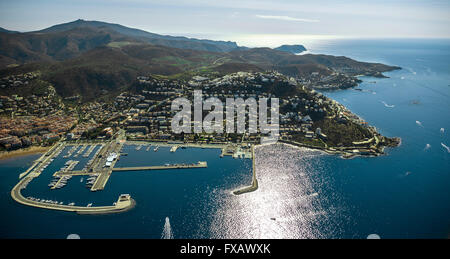 Vista aerea, Marina di rose sul Mar Mediterraneo e sulla baia di Roses, Roses in Costa Brava Catalogna, vista aerea, Foto Stock