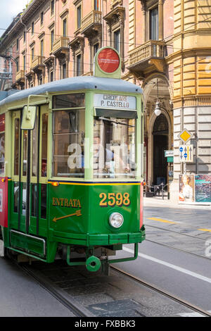 Il vecchio tram a Torino, Piemonte, Italia Foto Stock