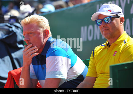 Monte Carlo, Monaco. Xiii Apr, 2016. Monte Carlo tennis ATP campionati. Boris Becker e Marian Vajda guarda come Djokovic perde © Azione Sport Plus/Alamy Live News Foto Stock