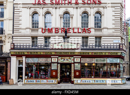 James Smith & sons ombrellone e Stick Shop, Londra, Inghilterra Foto Stock