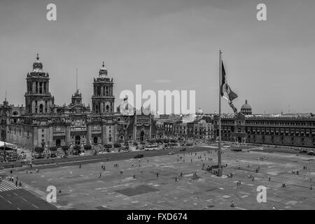 Plaza de la Constitución (Zocalo e la Cattedrale) in Città del Messico Foto Stock