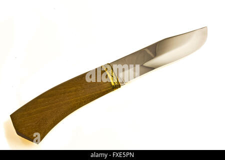 Isolato tourist coltello in acciaio inossidabile con manico di colore marrone Foto Stock