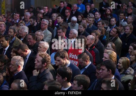 Brexit sostenitori a Manchester per Boris Johnston MP a "voto lasciare' rally a lasciare l'euro sull'23 giugno referendum. Foto Stock