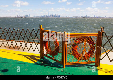 La Staten Island Ferry , New York City, Stati Uniti d'America. Foto Stock