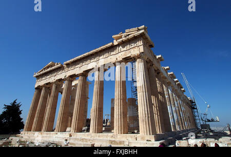 Lavori di restauro sul Partenone dell'acropoli ateniese in Atene, Grecia. Foto Stock