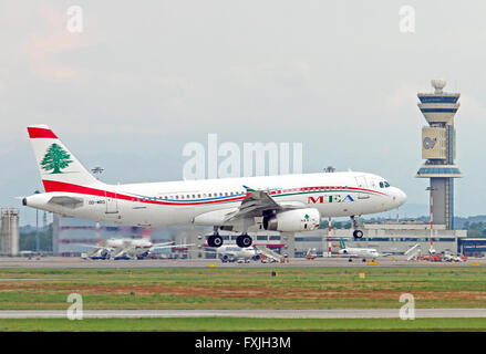 Odf-MRO MEA - Middle East Airlines Airbus A320-232 all aeroporto di Milano Foto Stock