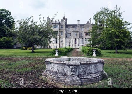 Ramsey Abbey house precedentemente home di Sir Henry Cromwell Foto Stock